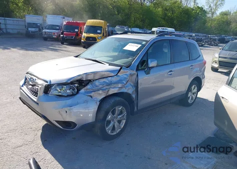 2016 Subaru Forester 2.5I Premium z USA, uszkodzony, nr VIN JF2SJADC9GH405917